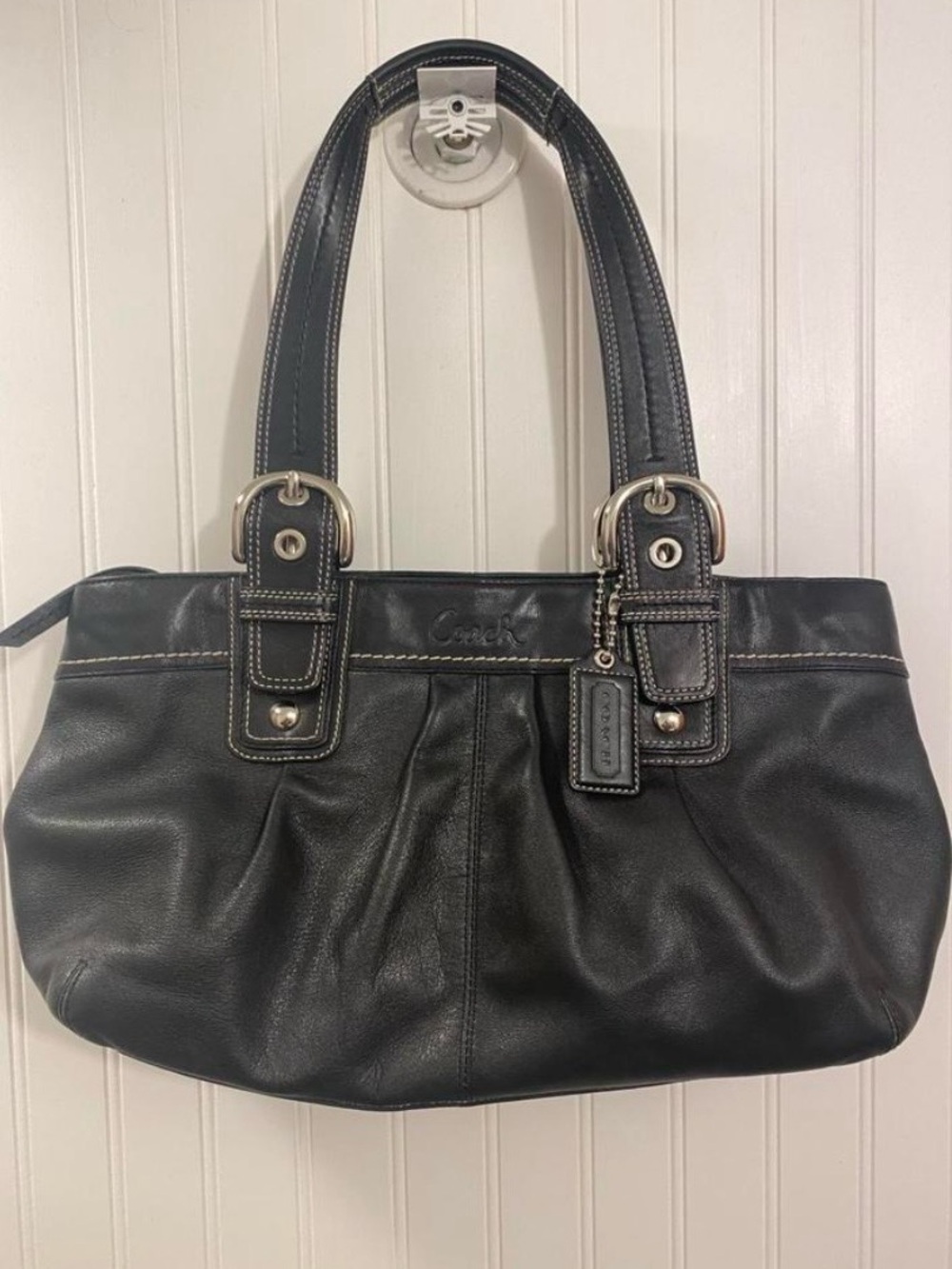 vintage Coach black pleated leather purse